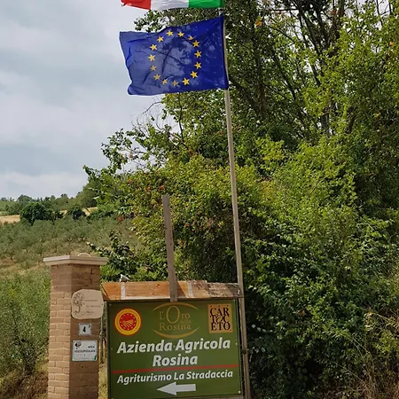 Agriturismo La Stradaccia